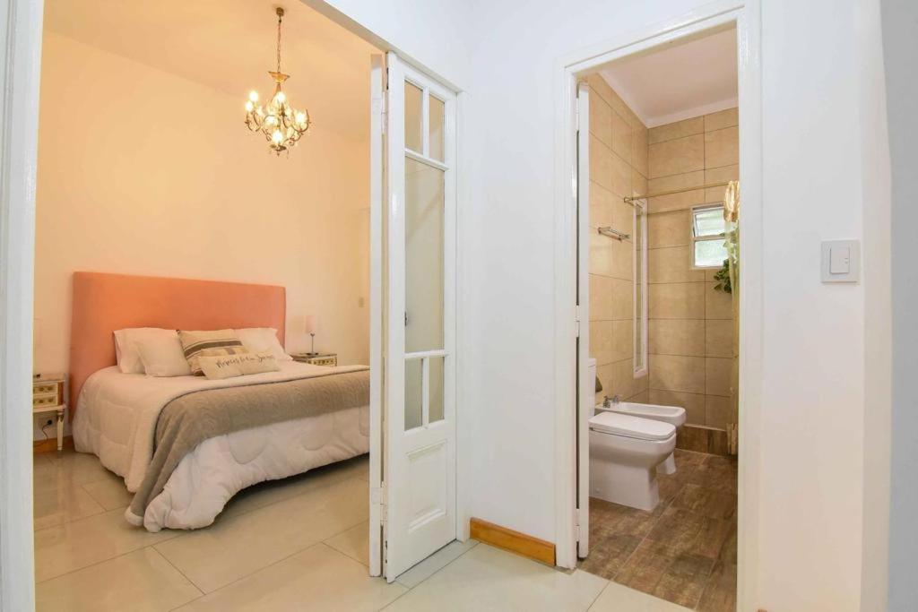 Dpto. En Recoleta: Calido, Proximo Y Confortable Buenos Aires Exterior photo
